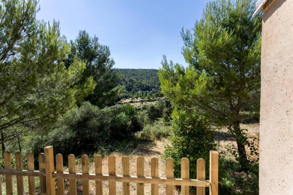 Vila L'Arbre A Soleil Aigues-Vives  Exteriér fotografie